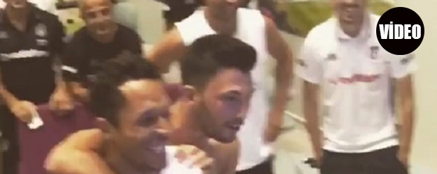 Beşiktaşlı futbolcular B Grubuna böyle sevindi