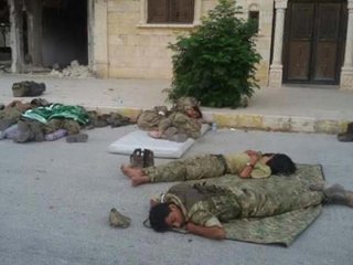 Muhaliflerin neden sokakta uyuduğu ortaya çıktı