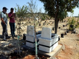 El yapımı patlayıcı çocuk mezarında bulundu