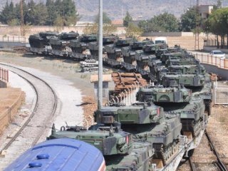 İstanbul'dan gönderilen tanklar sınıra ulaştı