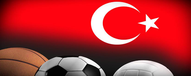 Spor camiası Zafer Bayramı'nı kutladı