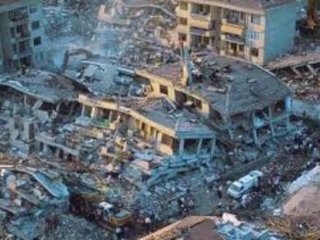 Deprem paraları FETÖ'ye aktarılmış