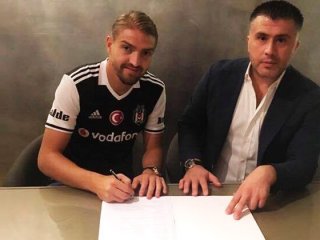 Caner imzayı attı!