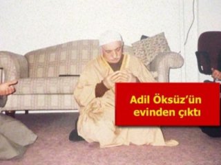 FETÖ elebaşı Gülen'in dizinin dibinde