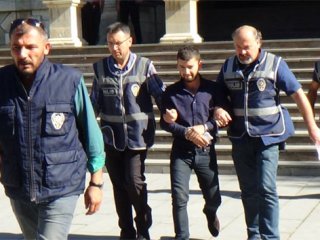 86 yaşındaki kadını torunu gasp etmiş