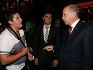 Milat'ın 15 Temmuz Gazisi Muhabirine Erdoğan'dan yakın ilgi