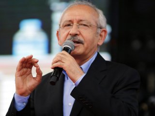 Kemal Kılıçdaroğlu fabrika ayarlarına döndü!