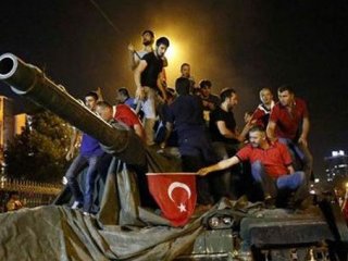 Yusuf Kaplan'dan 2. ve 3. darbe dalgası uyarısı