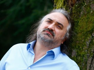 Volkan Konak'tan şaşırtan karar!