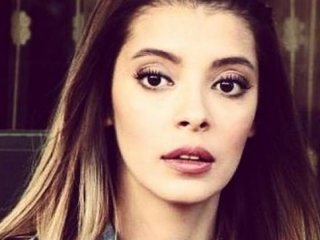 Selin Şekerci'den Emine Erdoğan'a çok ağır hakaret!