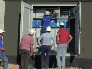 Cerablus’a 3 yıl sonra elektrik