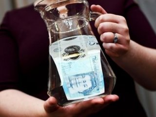 Yırtılmayan ve ıslanmayan para ürettiler