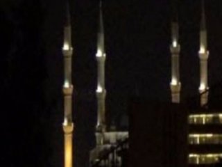 Gece okunan sela İzmirlileri tedirgin etti