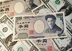 8 bin dolarlık banknotu yırttı