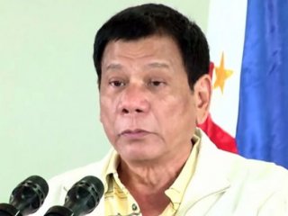 Duterte diri diri timsahlara yedirmiş