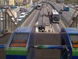 Pazartesi günü İstanbul'da ulaşım ücretsiz