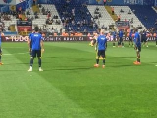 Maç öncesi ilginç olay! F.Bahçeli futbolcular...