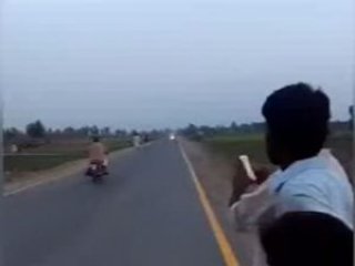 Pakistan'da katliam gibi kaza!