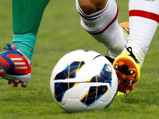 İslam'a odaklanmak için futbolu erken bırakıyor