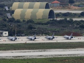 Alman heyeti Çarşamba günü İncirlik'e geliyor!