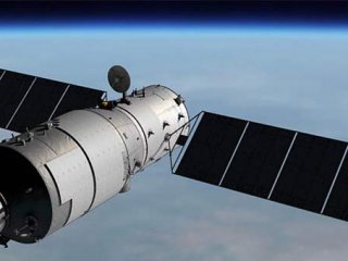 8.5 tonluk dev uzay istasyonu dünyaya çarpacak