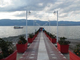 Burdur Gölü'nde korkutan çekilme