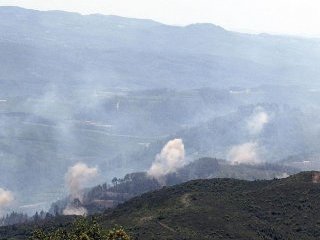 Suriye rejimi ve Rus jetleri Türkmendağı'na saldırıyor