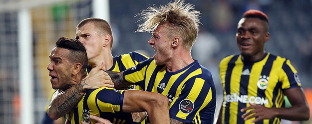Fenerbahçe'de Simon Kjaer paniği!