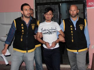 Eşine tecavüz ettiği iddiasıyla arkadaşını öldürdü