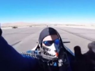 Şanslı pilotun inanılmaz kurtuluşu