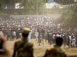 Etiyopya'da polis müdahalesi izdihama neden oldu