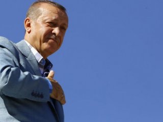 Erdoğan'dan Şehit Ömer Halisdemir'in evine ziyaret