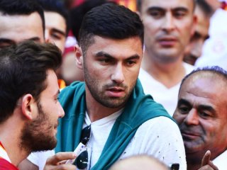 Burak'tan Terim'e: Kişiler önemli değil...
