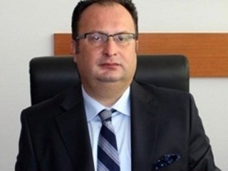 Firari savcı kırmızı bültenle aranacak