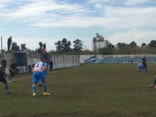 30 yıldır yamuk sahada maç yapmışlar!