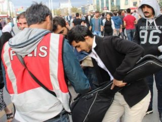 İstiklal Caddesi’nde didik didik arama!