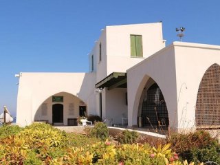 Sahabe Türbesi dibinde kumarhaneli otel inşaatı!