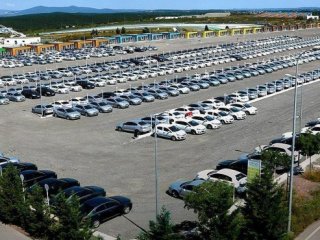 Otomotiv ihracatı hız kesmedi