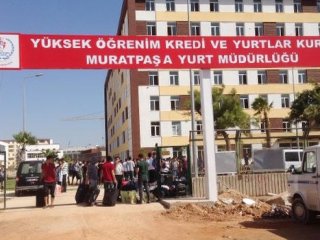 KYK Şube Müdürü:"Gelir durumunuza göre geldiniz, bana ahkam kesmeyin"