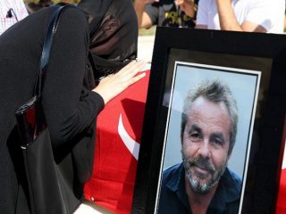 Erol Olçak'ın ismi Beylerbeyispor Kulübü stadına verilecek!