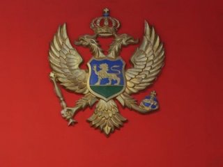 Bir ülkede daha darbe girişimi