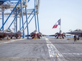 Avrupa'nın en büyüğü Musul için Kıbrıs'a geldi