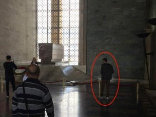 Canlı bomba Anıtkabir'de!