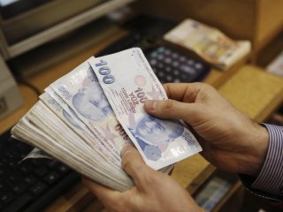İstanbul Büyükşehir Belediyesi'nde çalışanın en düşük maaşı ne kadar?