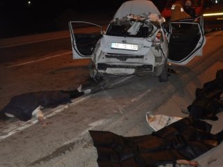 Bursa'da korkunç kaza! 4 genç öldü!