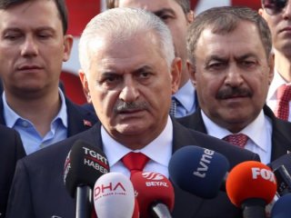 Başbakan uyardı: Ya kendiliğinizden yapın...