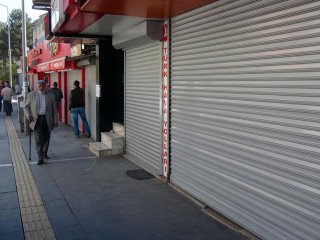 Valilik Hakkari'de toplu kepenk kapatmayı yasakladı