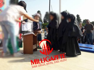 Cumhuriyet kutlamasını İslam düşmanlığına çevirdiler