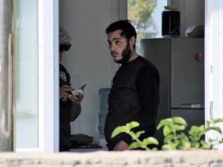 FETÖ'cü babaya teslim ol çağrısı