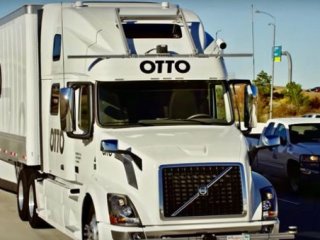 Sürücüsüz tır 193 km yol gitti